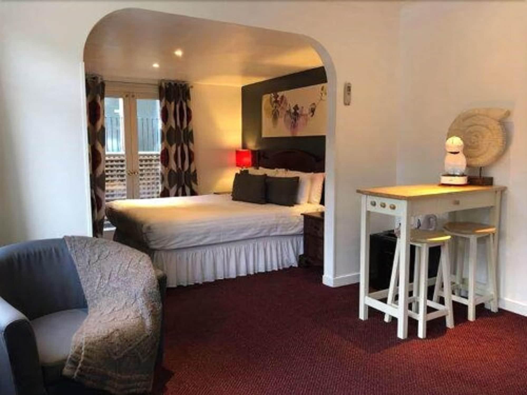 Berjaya Eden Park London Hotel Экстерьер фото