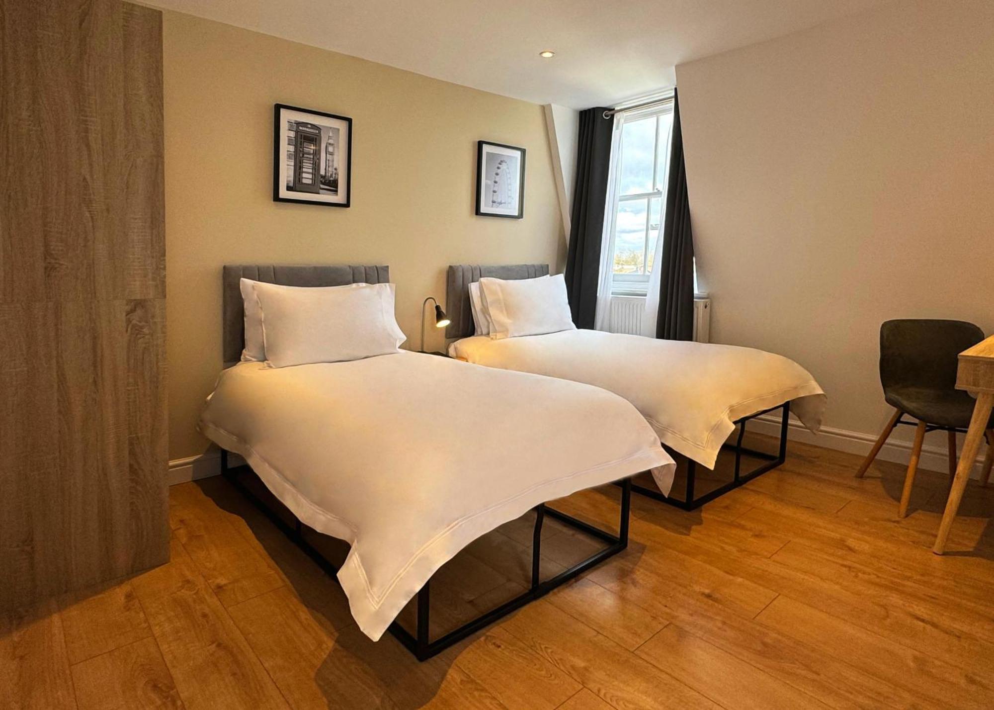 Berjaya Eden Park London Hotel Экстерьер фото